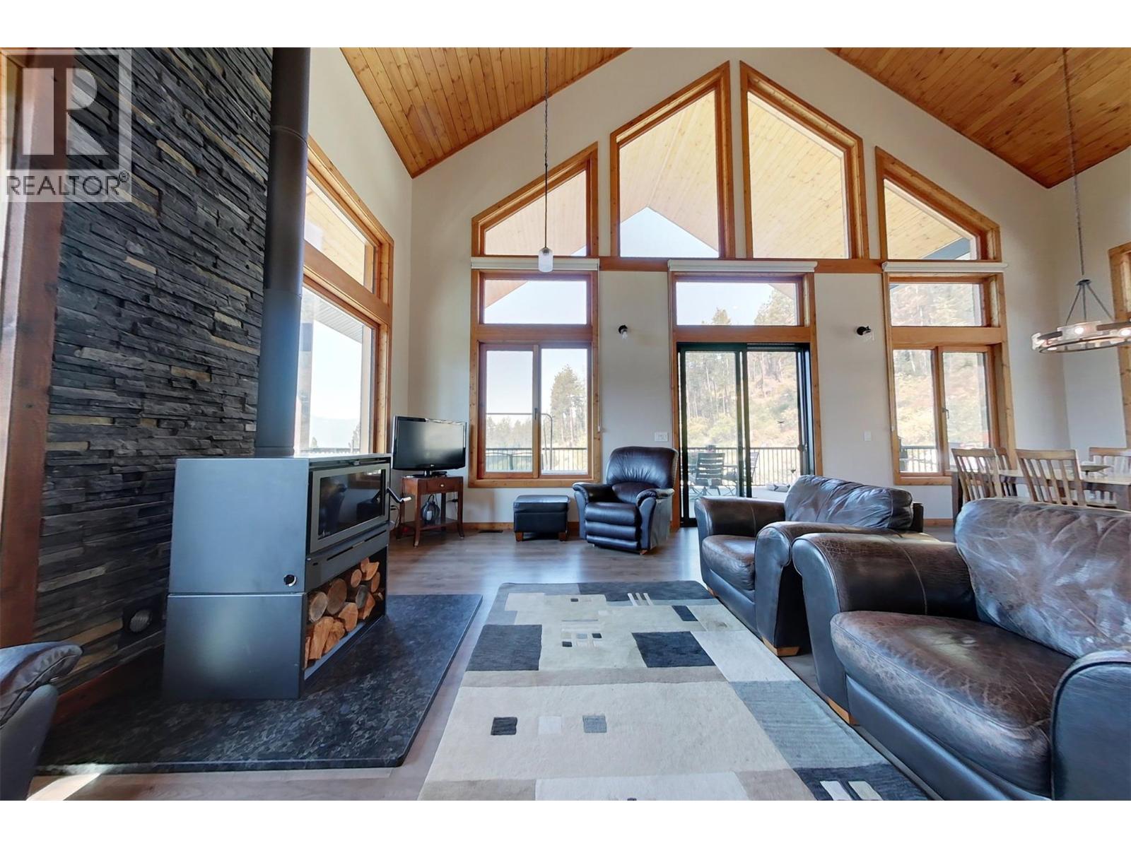 3820 Sun Ridge Road Property Photo 7