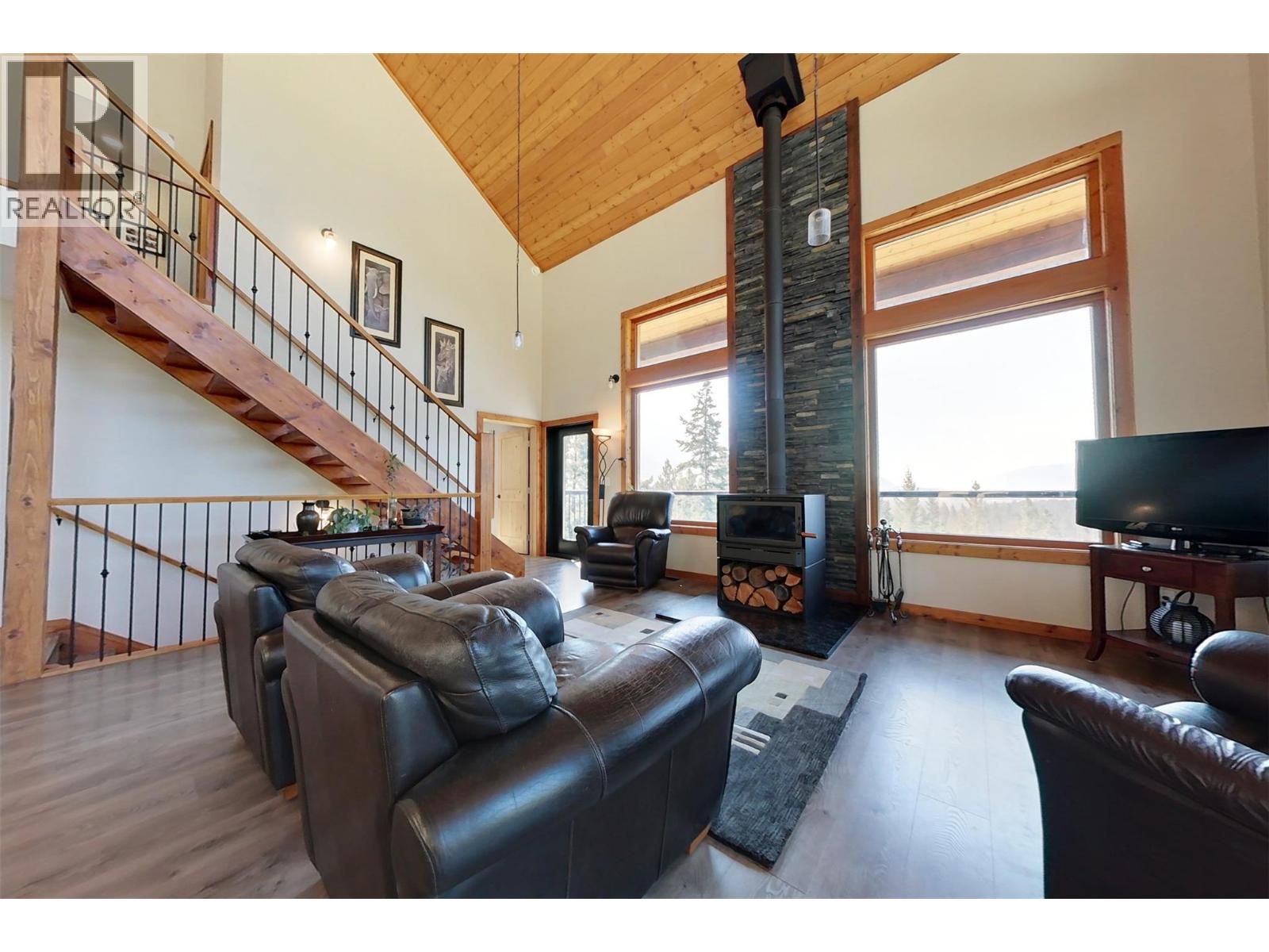3820 Sun Ridge Road Property Photo 8