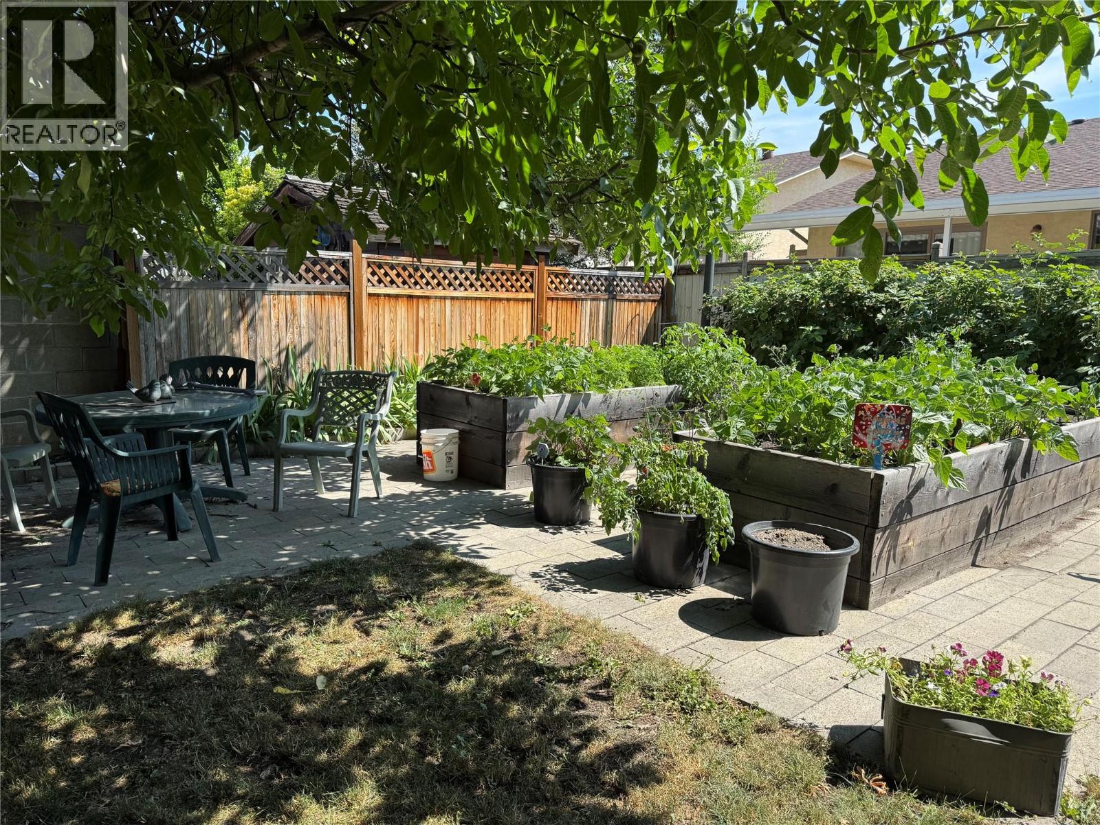 4309 22 Street Property Photo 16