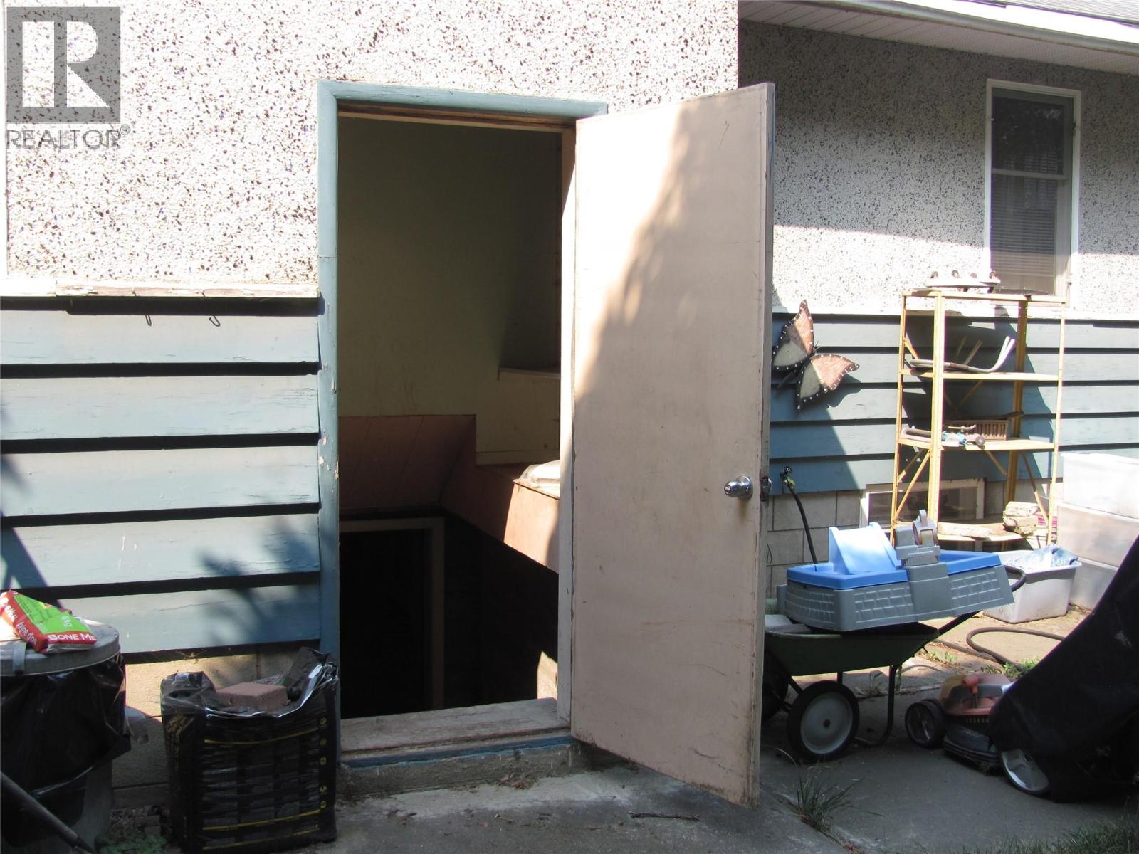 4309 22 Street Property Photo 44