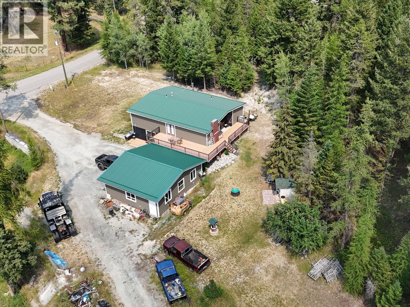 897 Silver Creek Road Property Photo 4