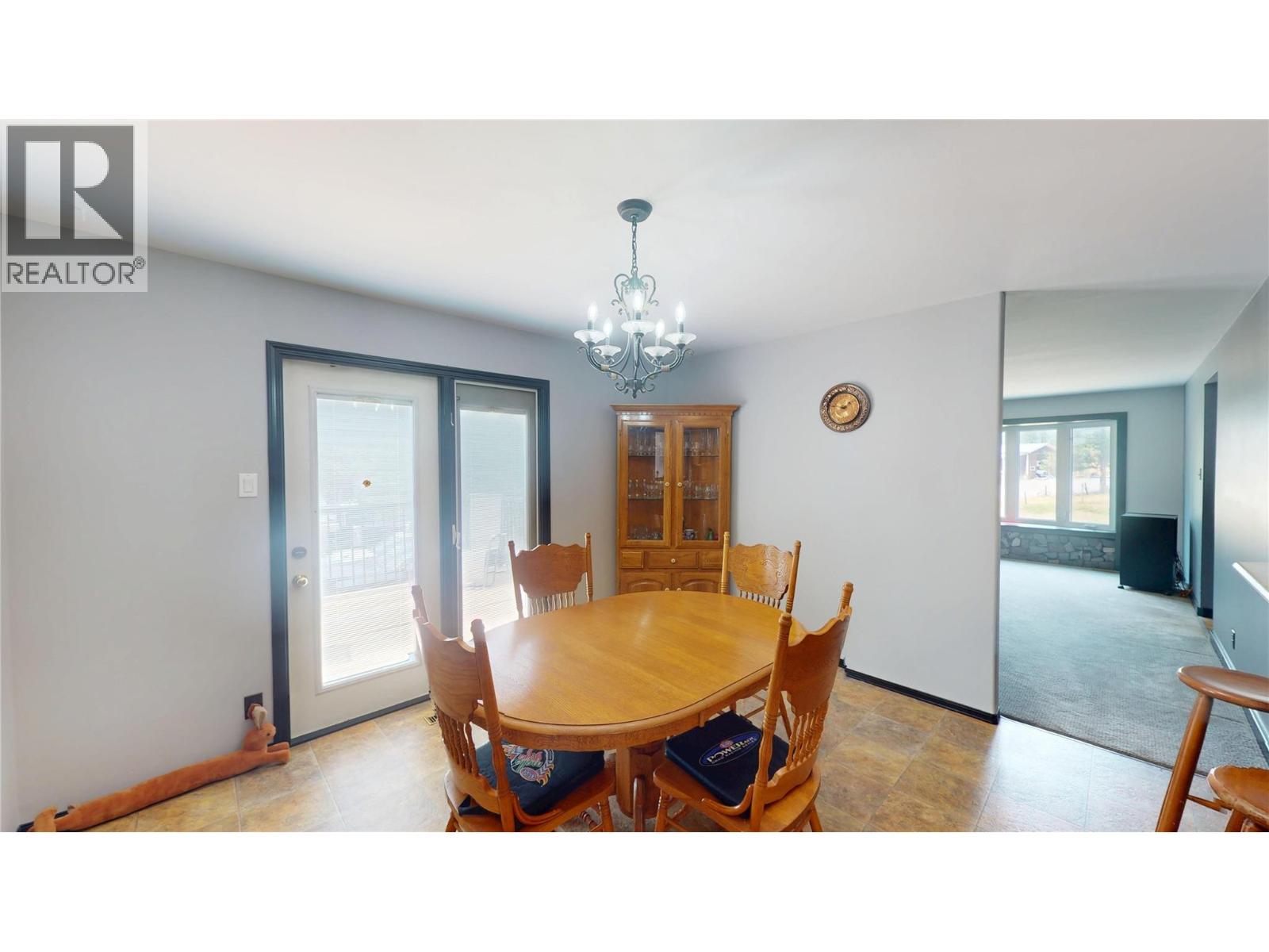 897 Silver Creek Road Property Photo 14