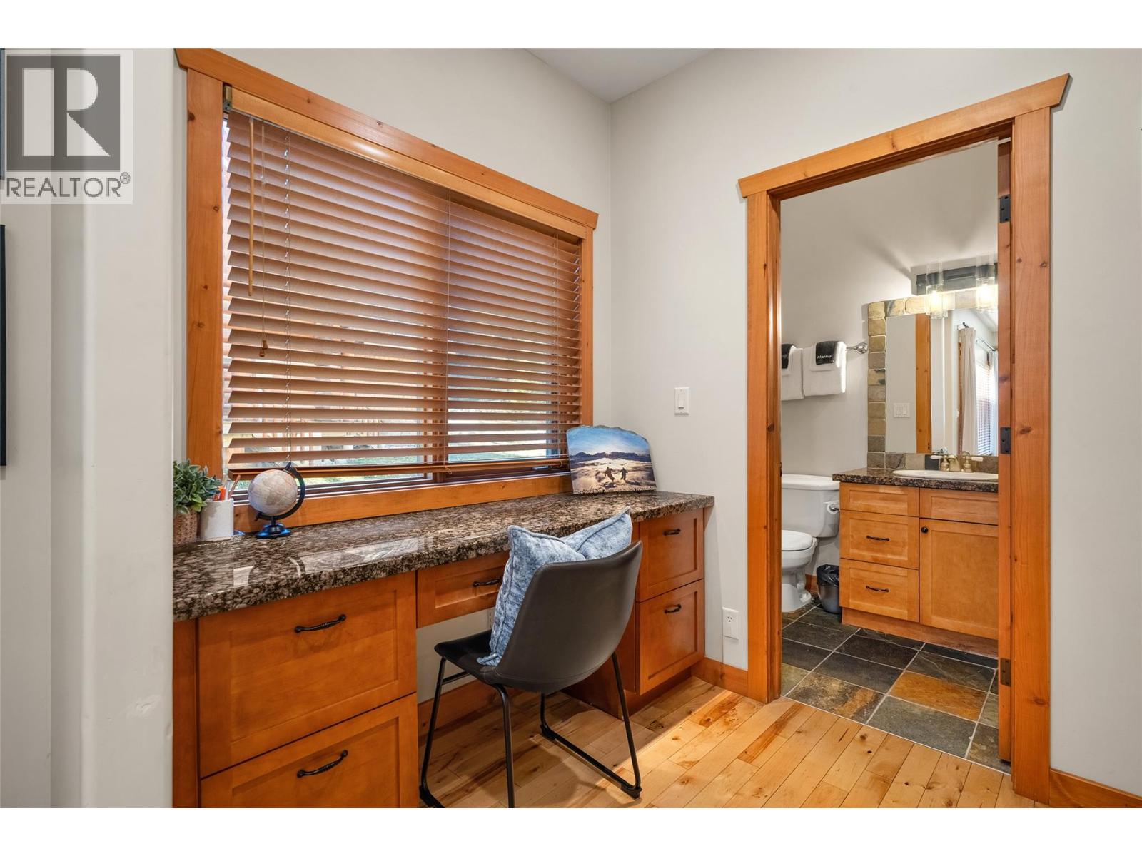 1802 Greywolf Drive Property Photo 19