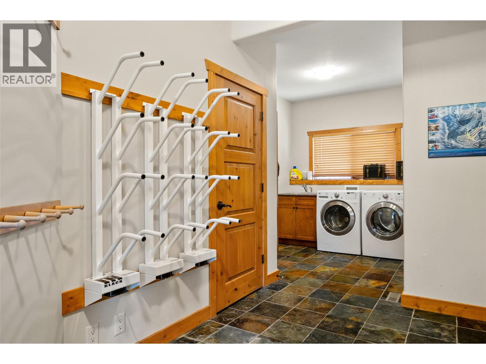 1802 Greywolf Drive Property Photo 21