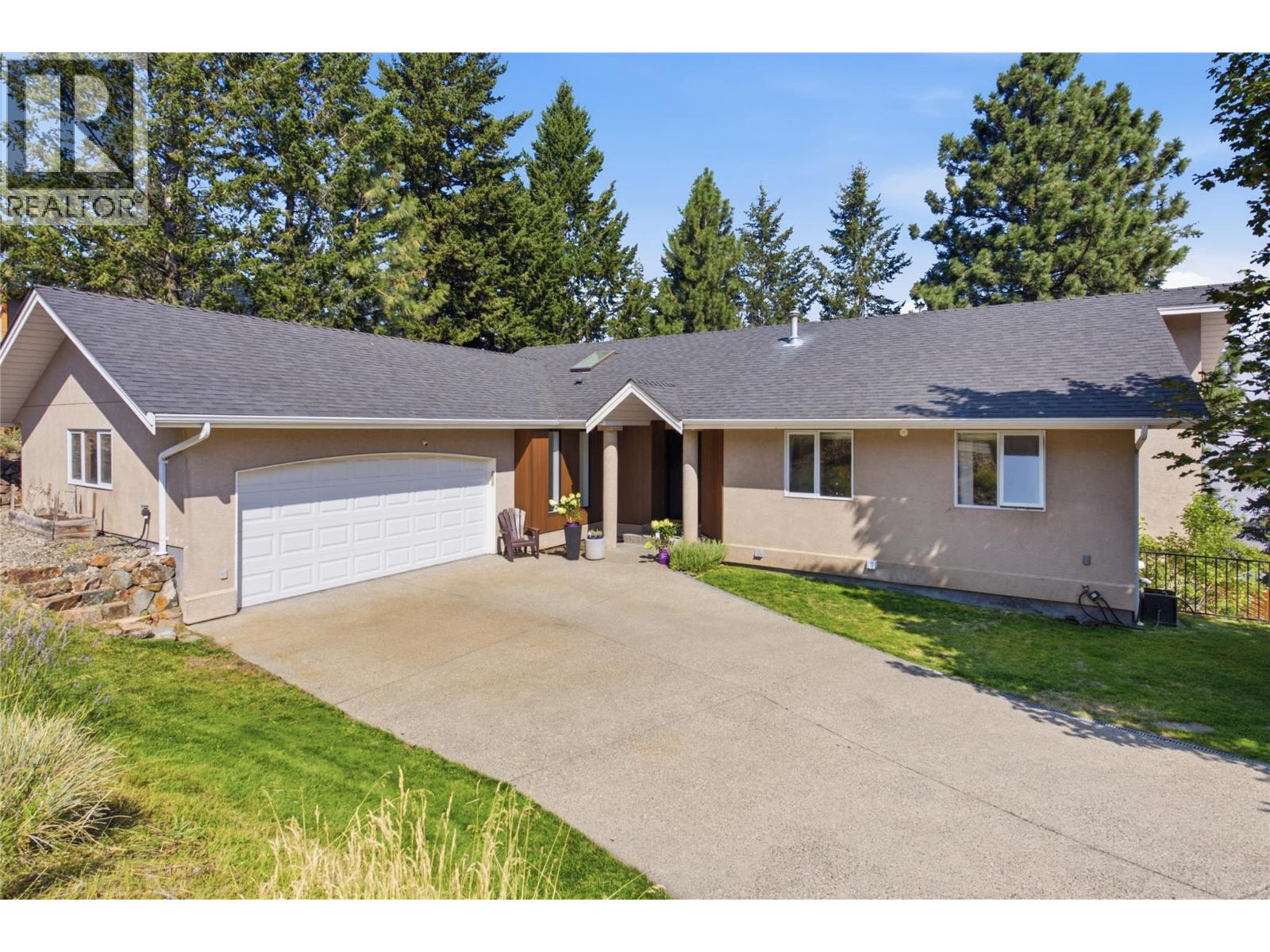 1937 SKEENA Drive