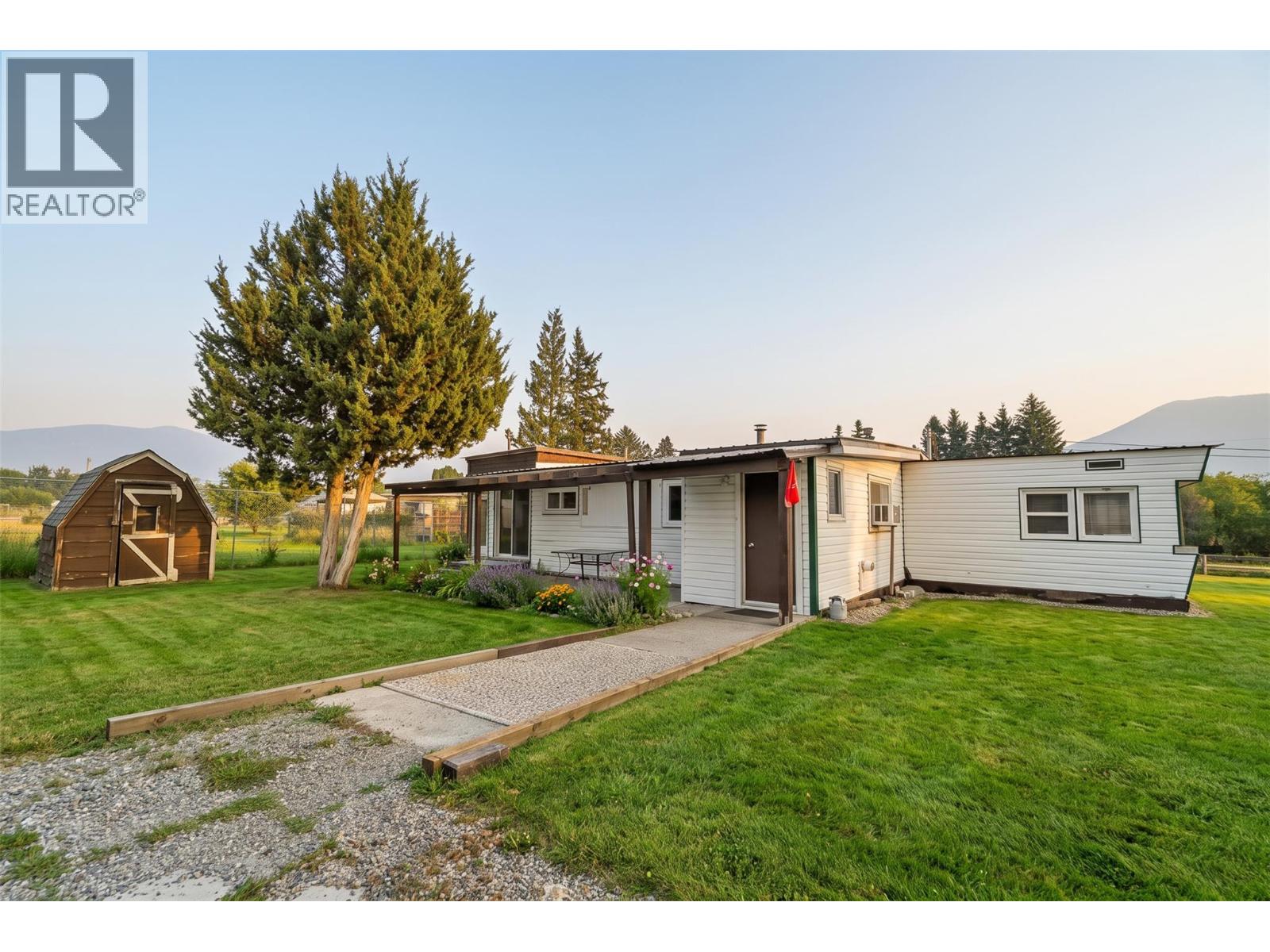443 Morgan Avenue Property Photo 1