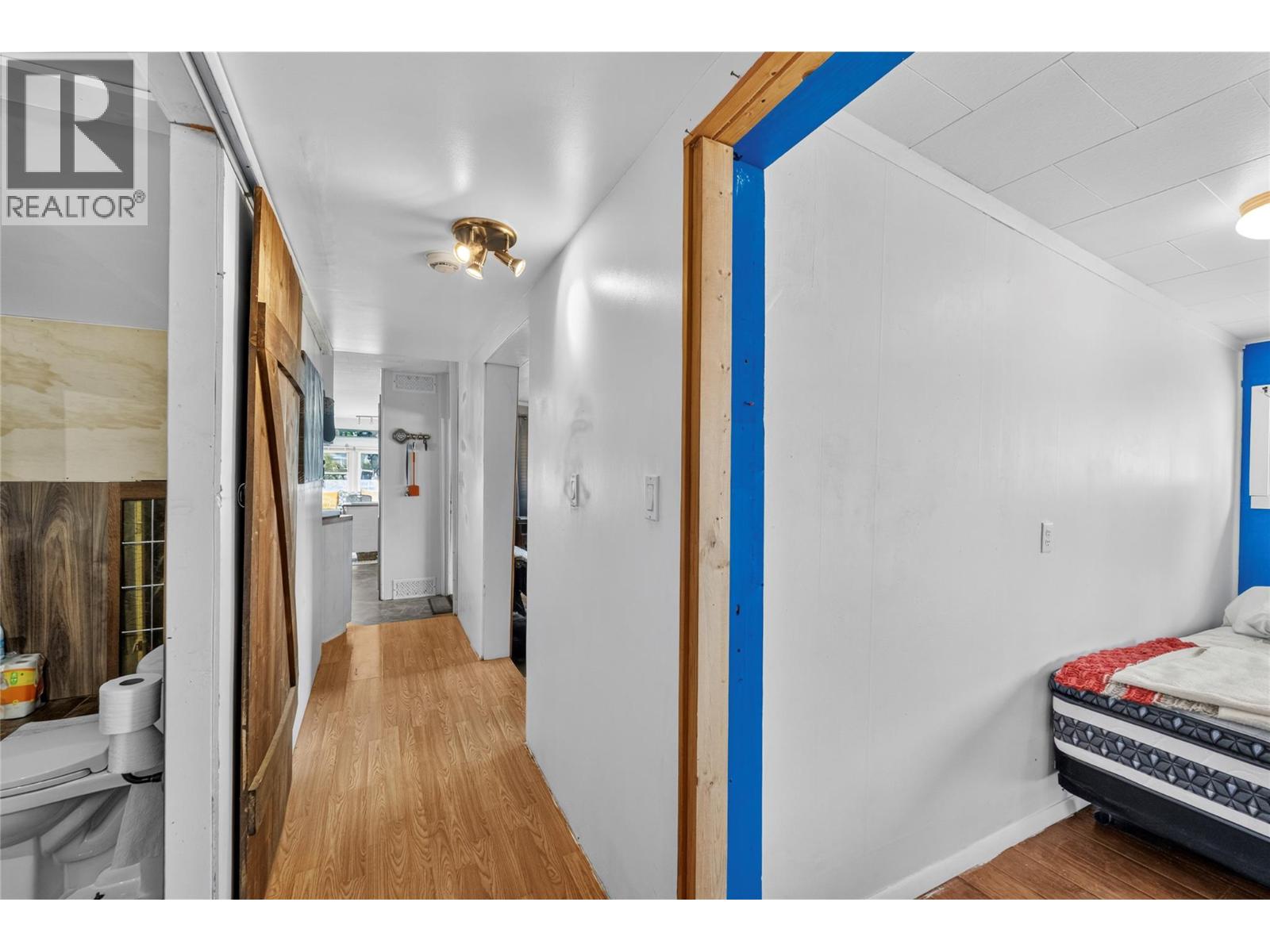 443 Morgan Avenue Property Photo 15