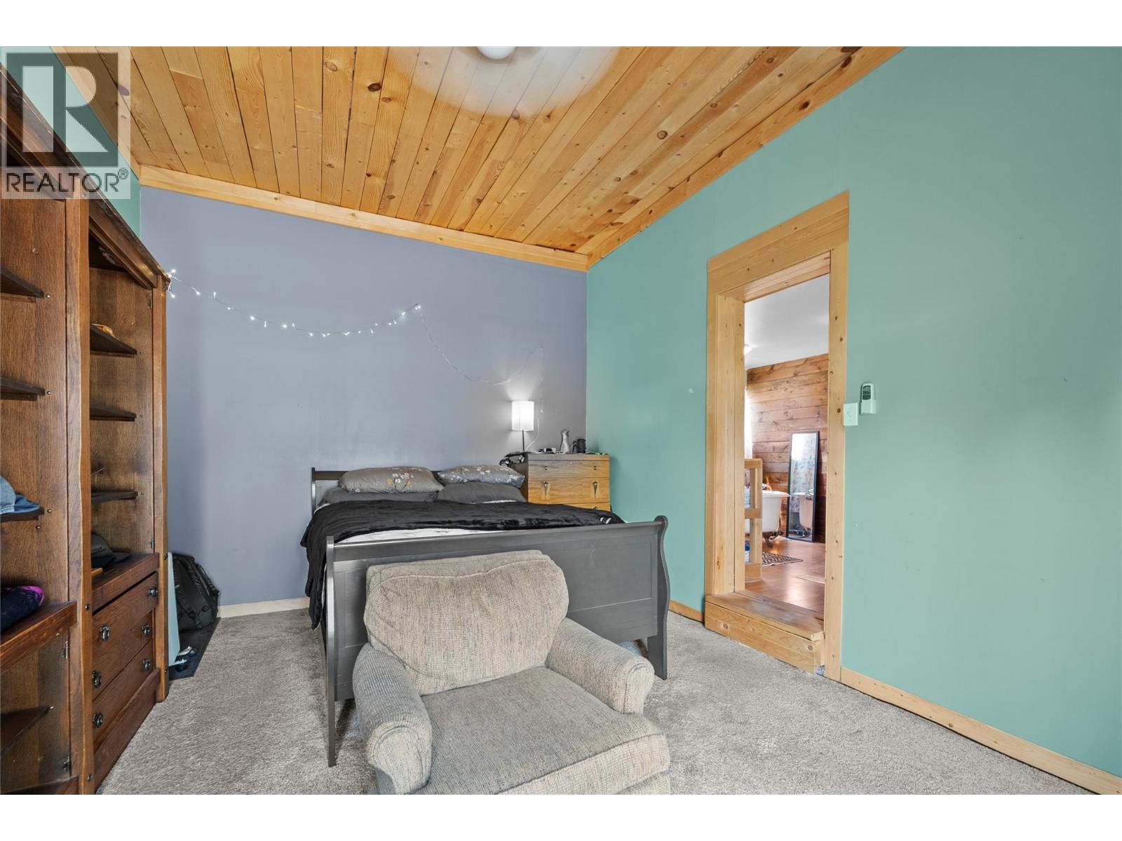 443 Morgan Avenue Property Photo 25