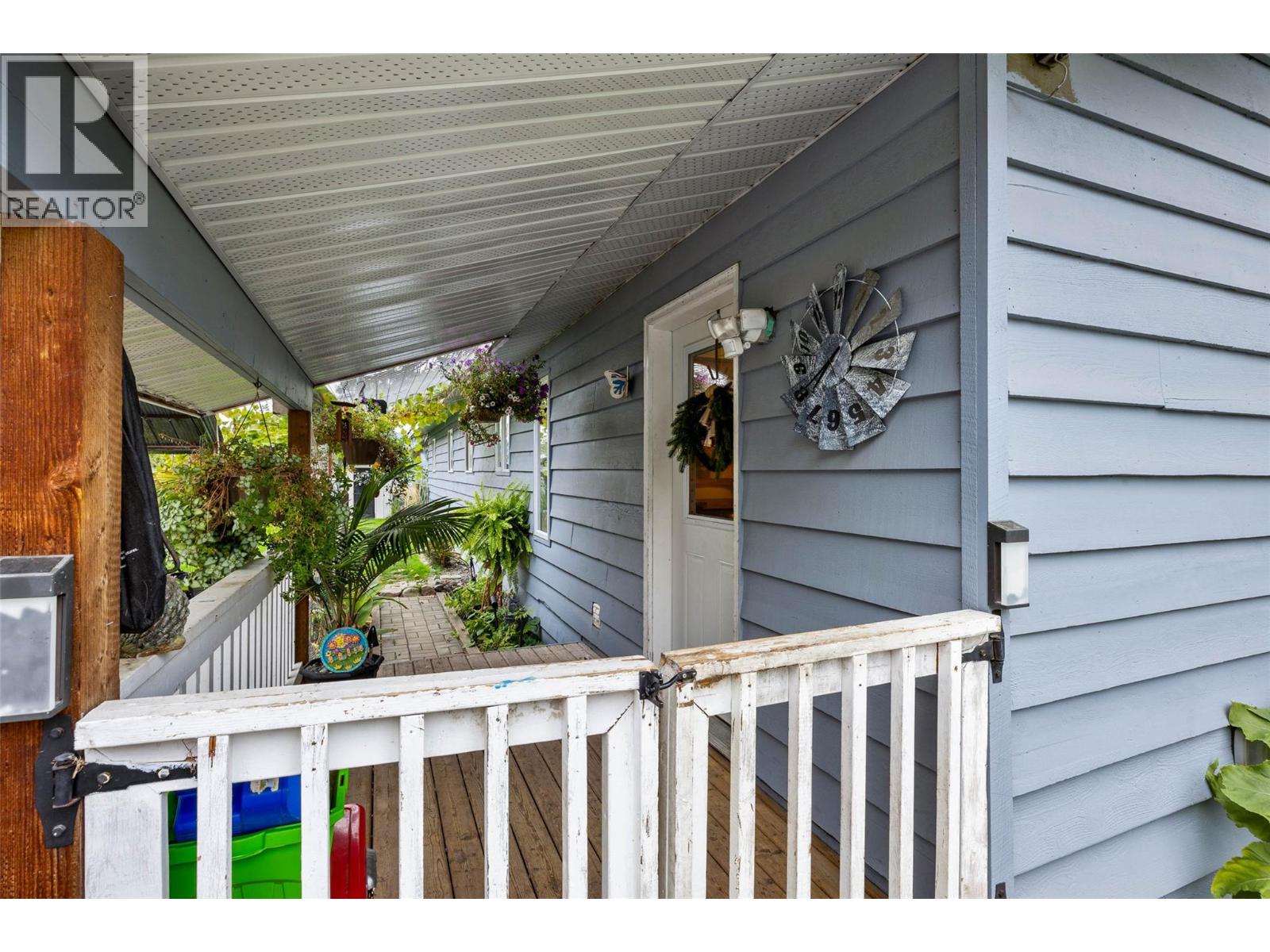 850 Inskip Road Property Photo 4