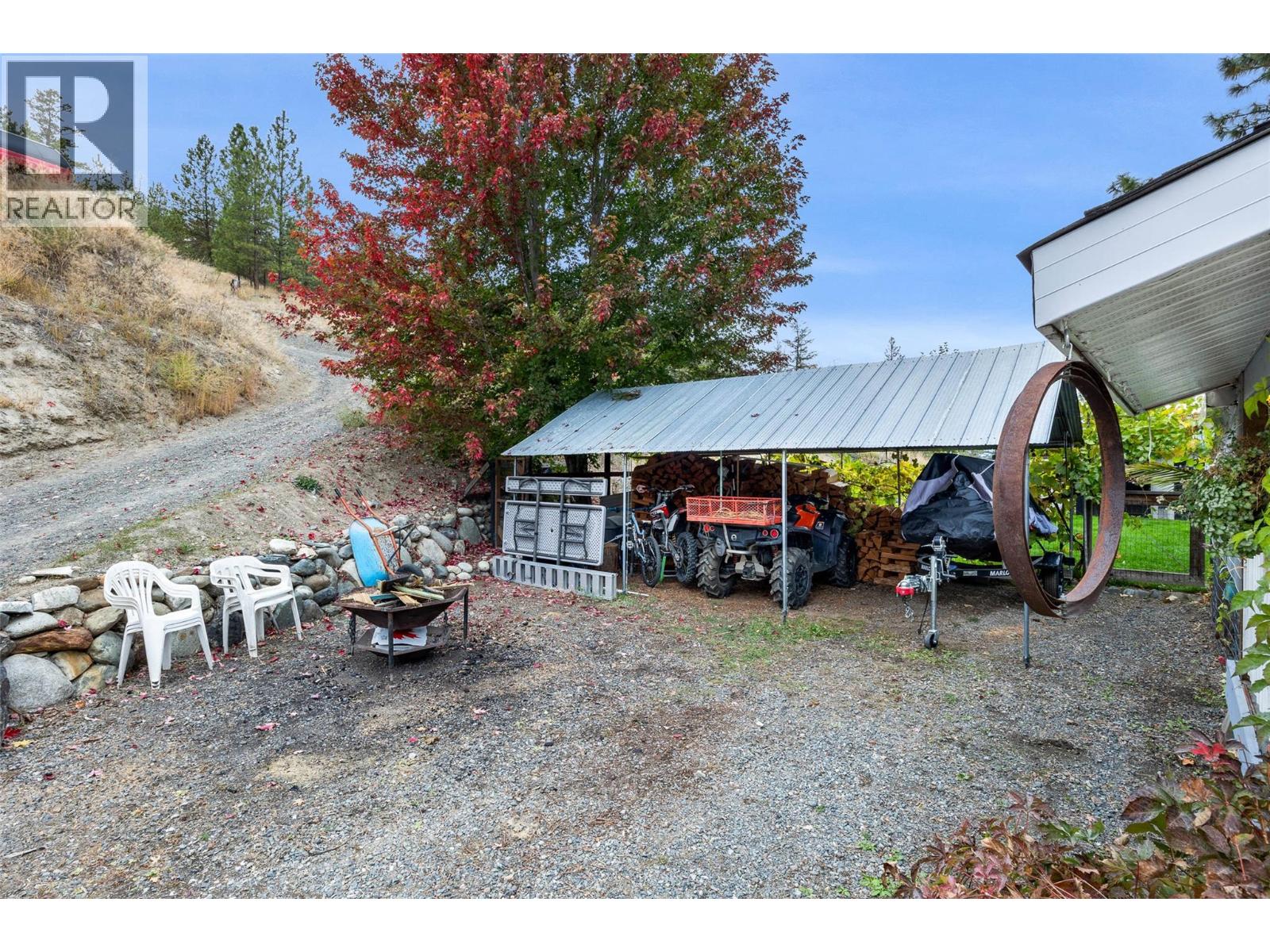 850 Inskip Road Property Photo 40