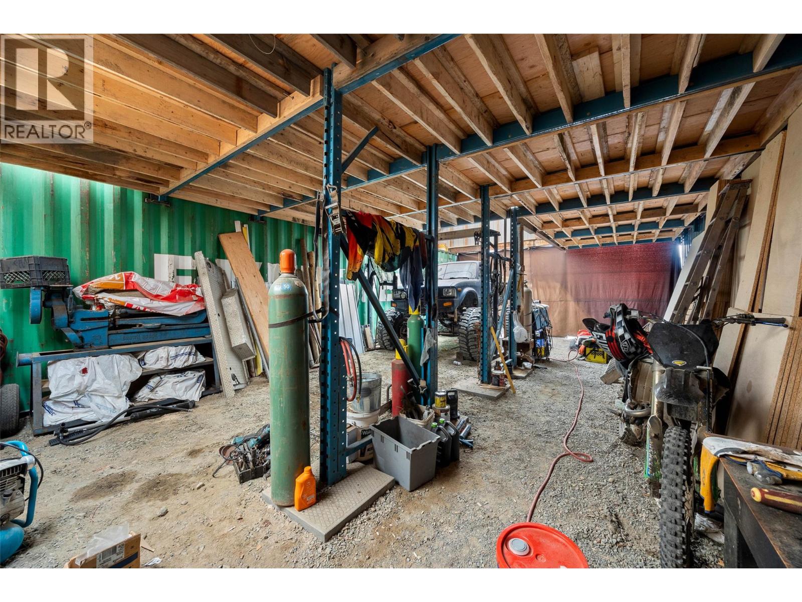 850 Inskip Road Property Photo 45