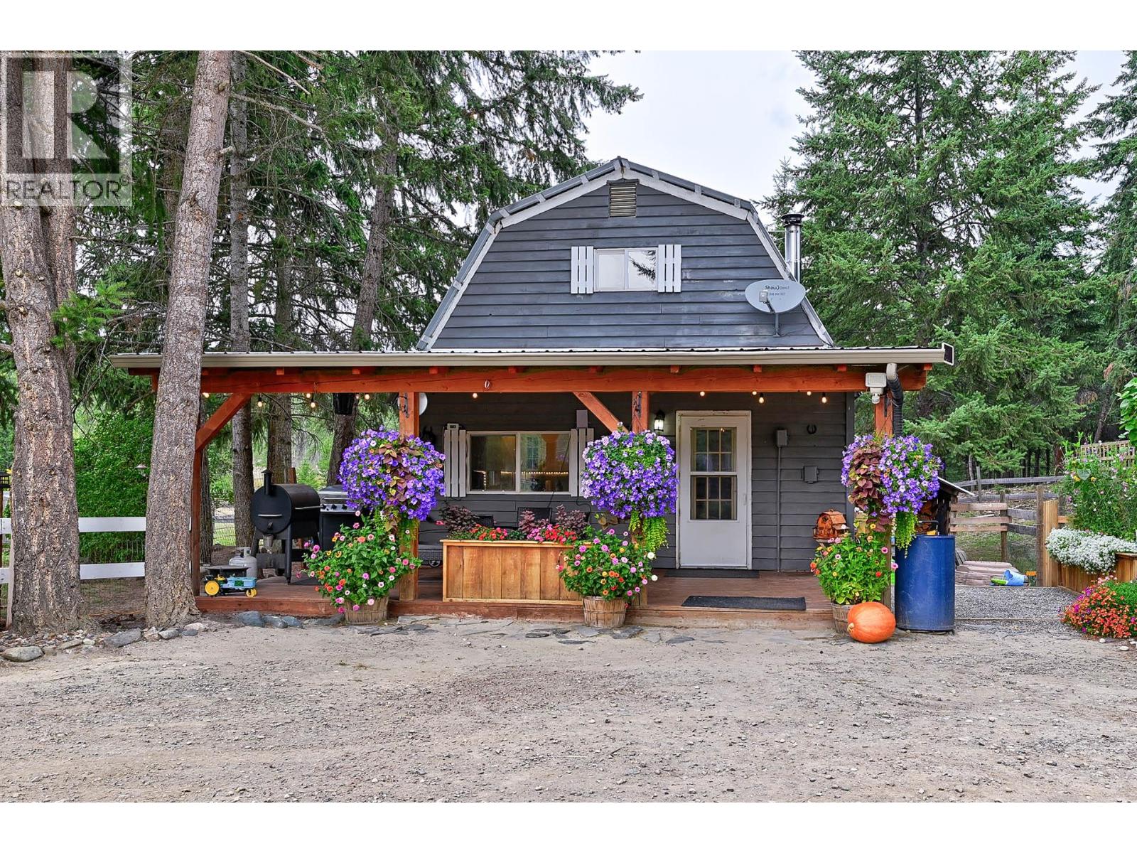1153 Vista Point Road Property Photo