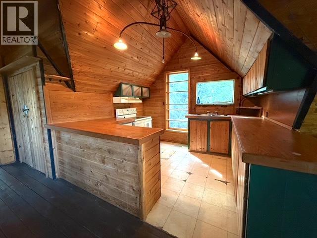 3178 Powell Road Road Property Photo 4