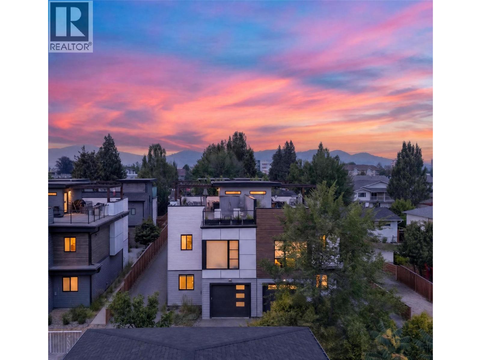 945 Borden Avenue Unit# 1