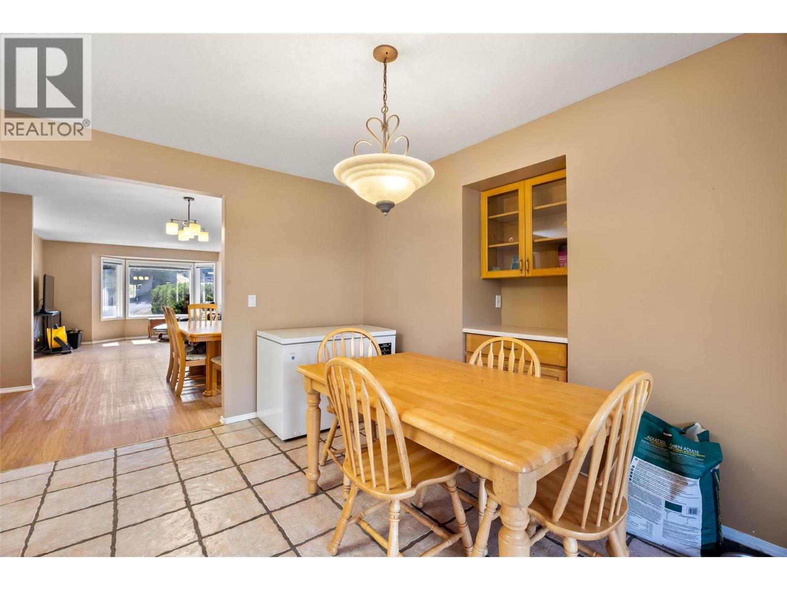 219 Strom Road Property Photo 10