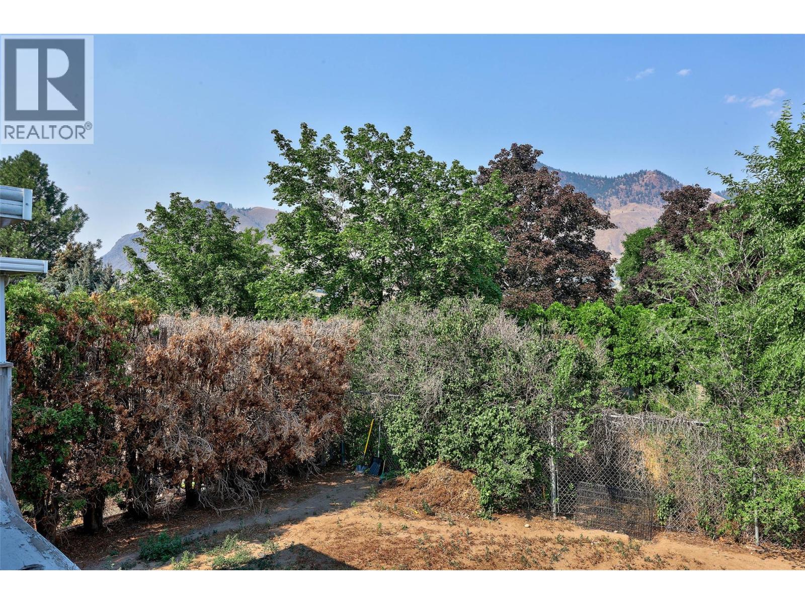 219 Strom Road Property Photo 18