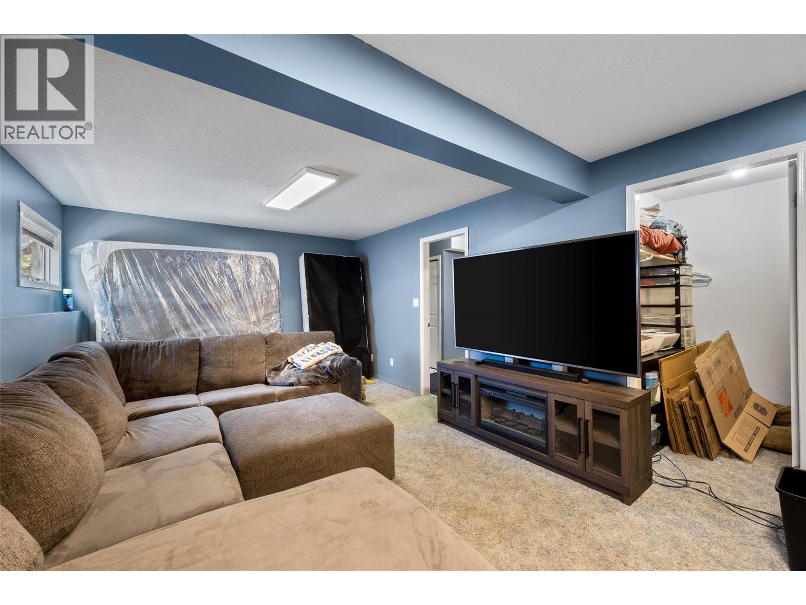 219 Strom Road Property Photo 43