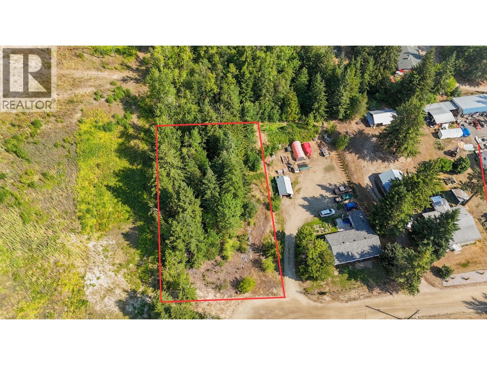 4981 5 Avenue Sw Property Photo 1