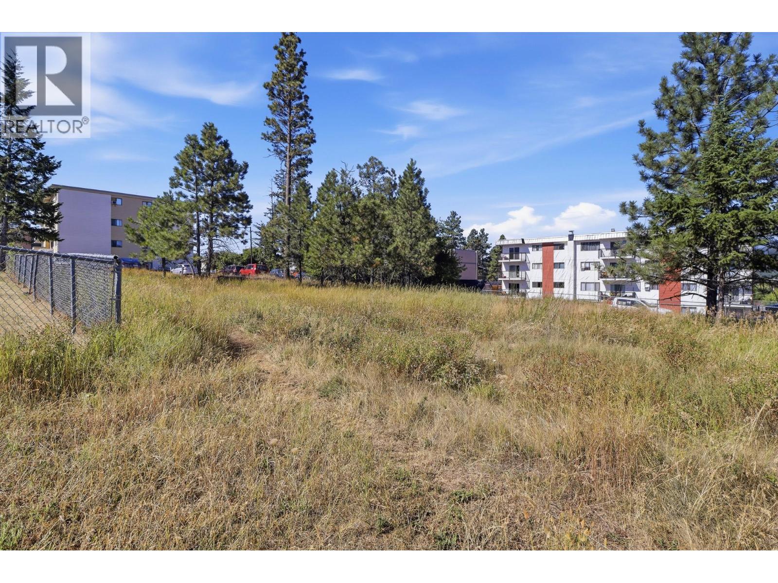 114 17a Avenue S Property Photo 11