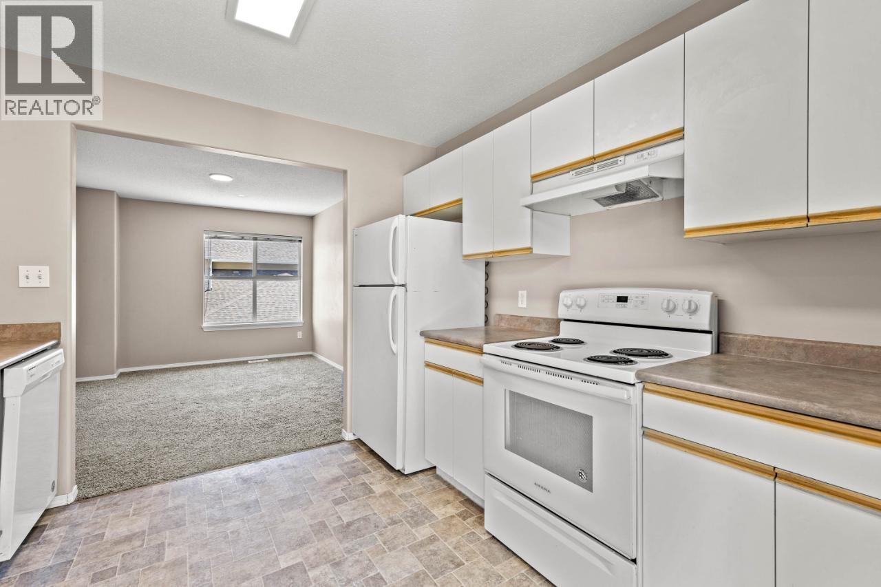 1920 Hugh Allan Drive Unit# 19 Property Photo 8