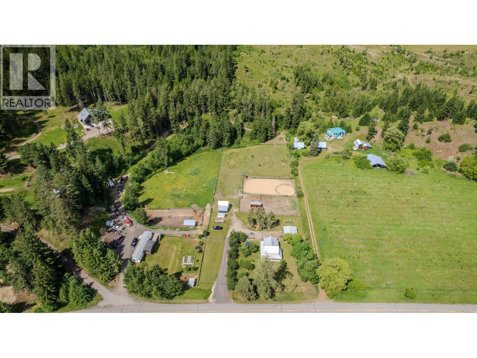 796 Salmon River Road Property Photo 9