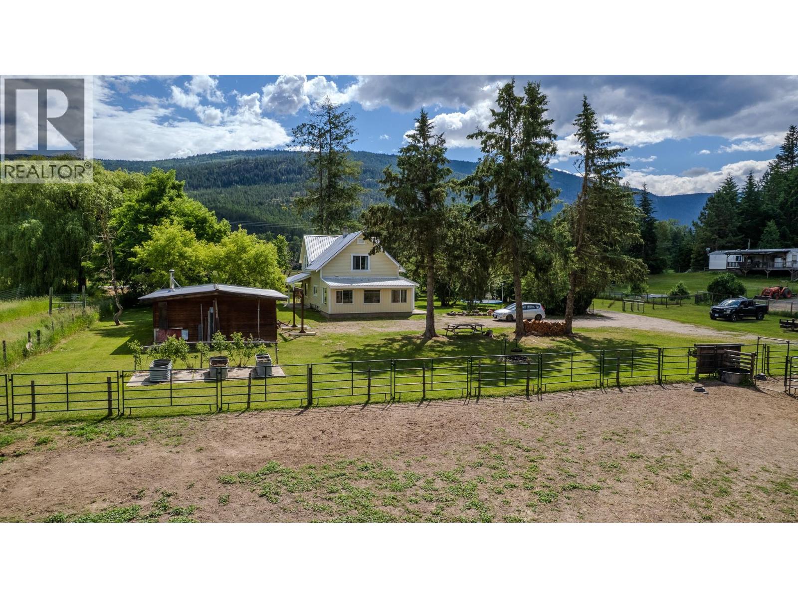 796 Salmon River Road Property Photo 10