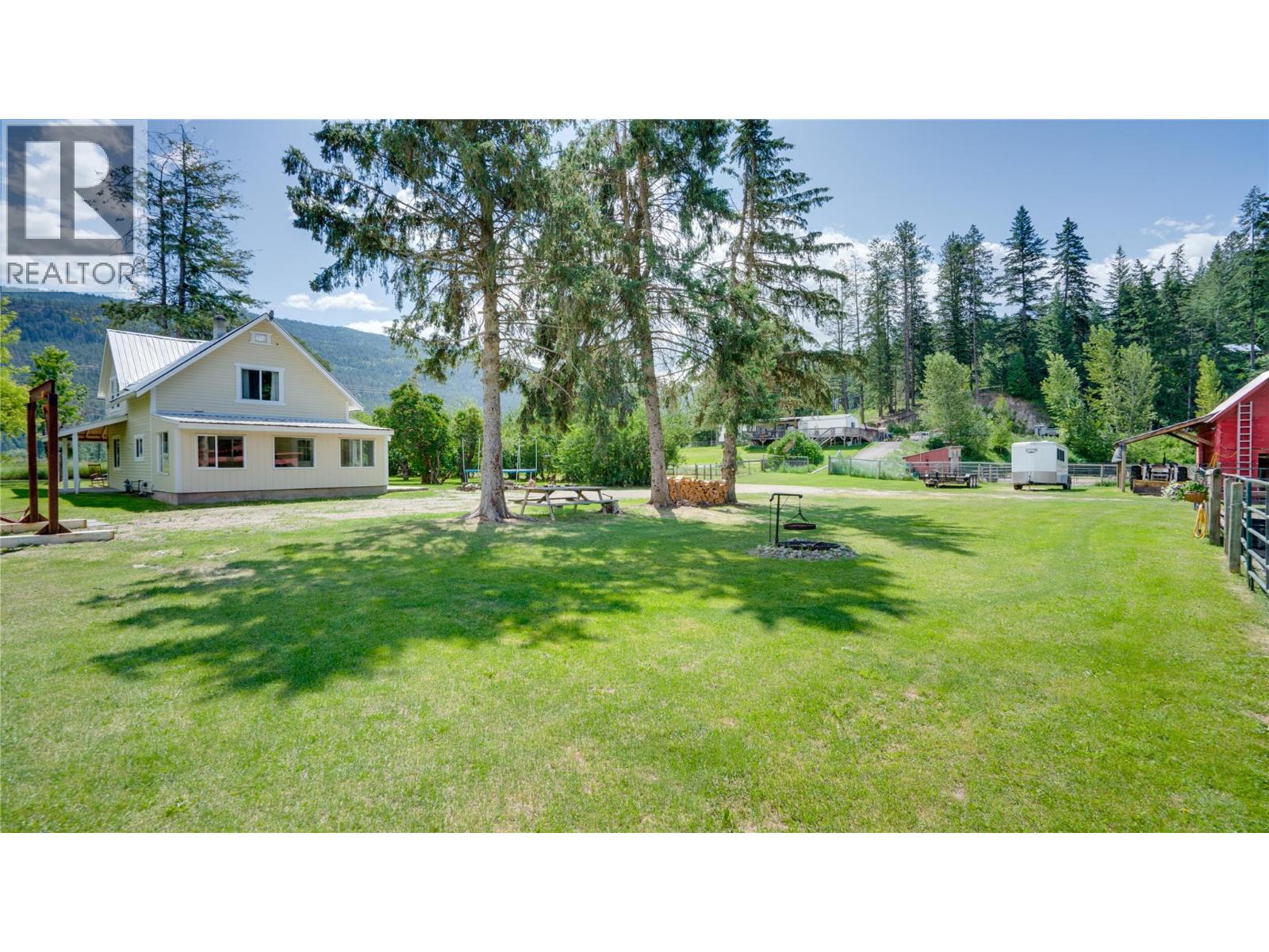796 Salmon River Road Property Photo 11