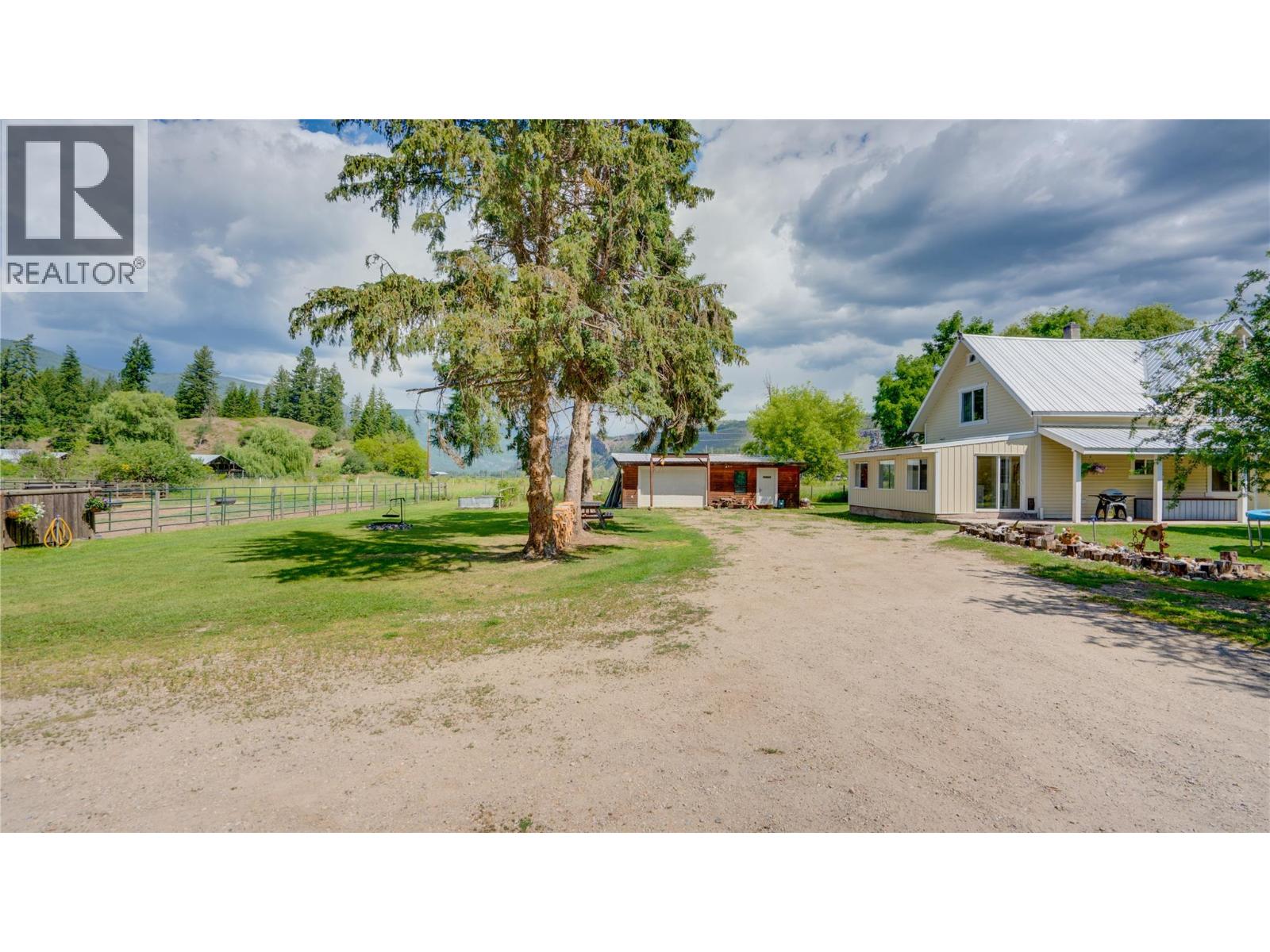 796 Salmon River Road Property Photo 12