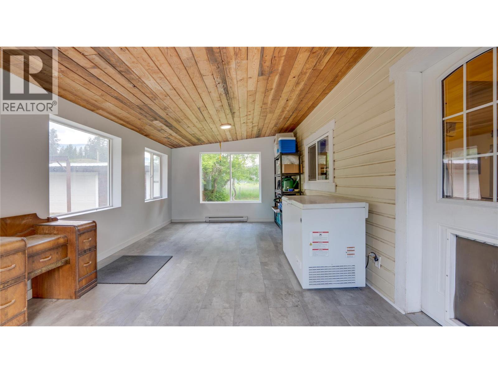 796 Salmon River Road Property Photo 13