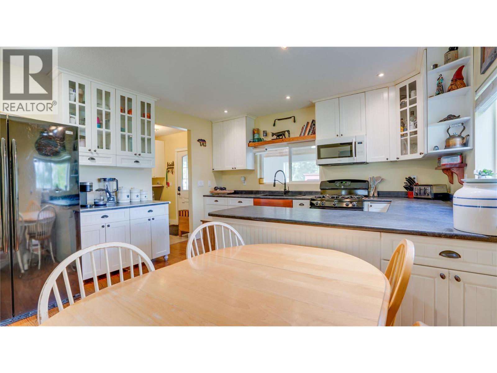 796 Salmon River Road Property Photo 16