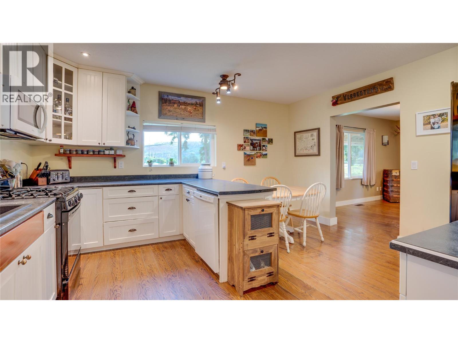 796 Salmon River Road Property Photo 17