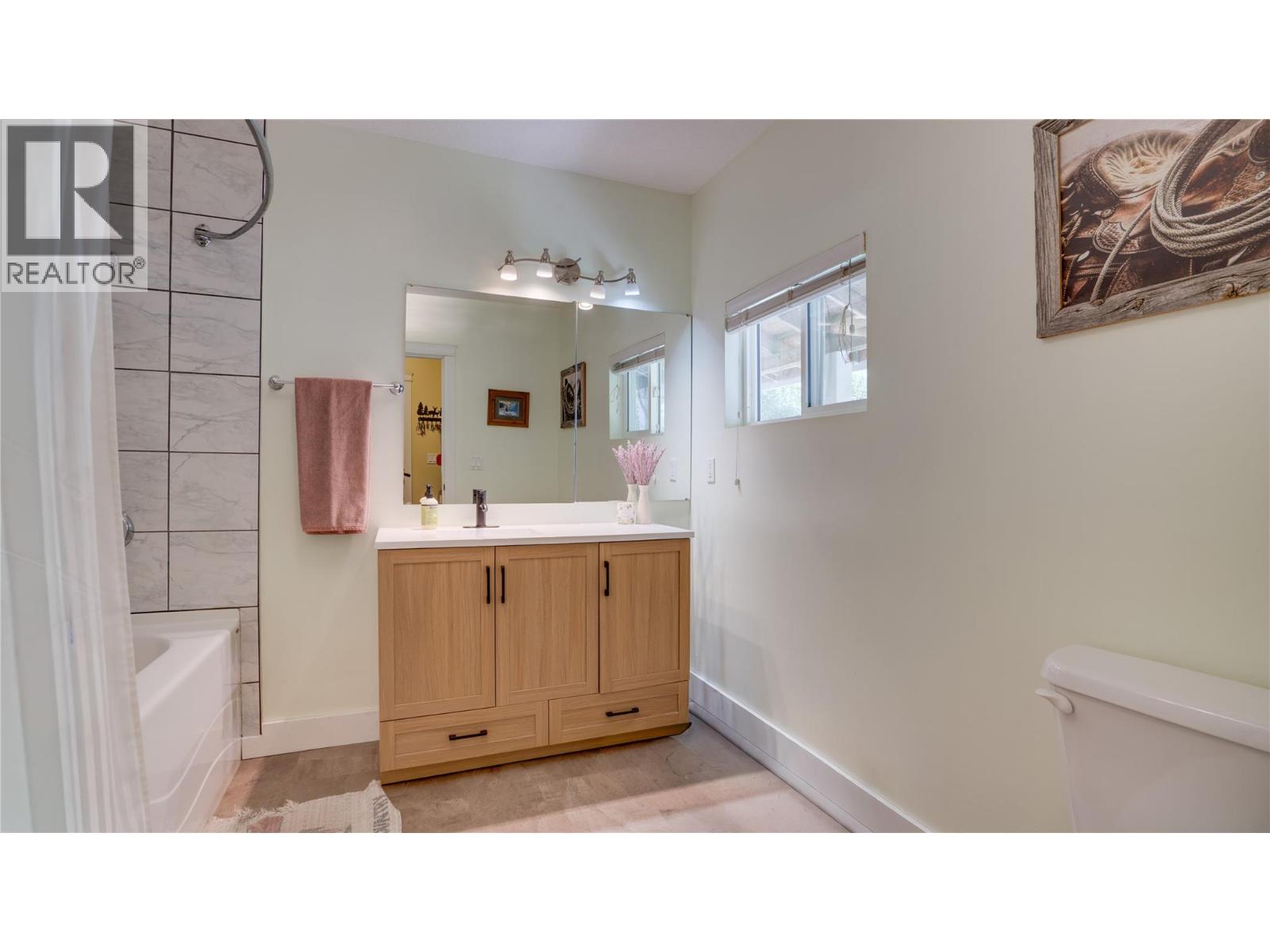 796 Salmon River Road Property Photo 35