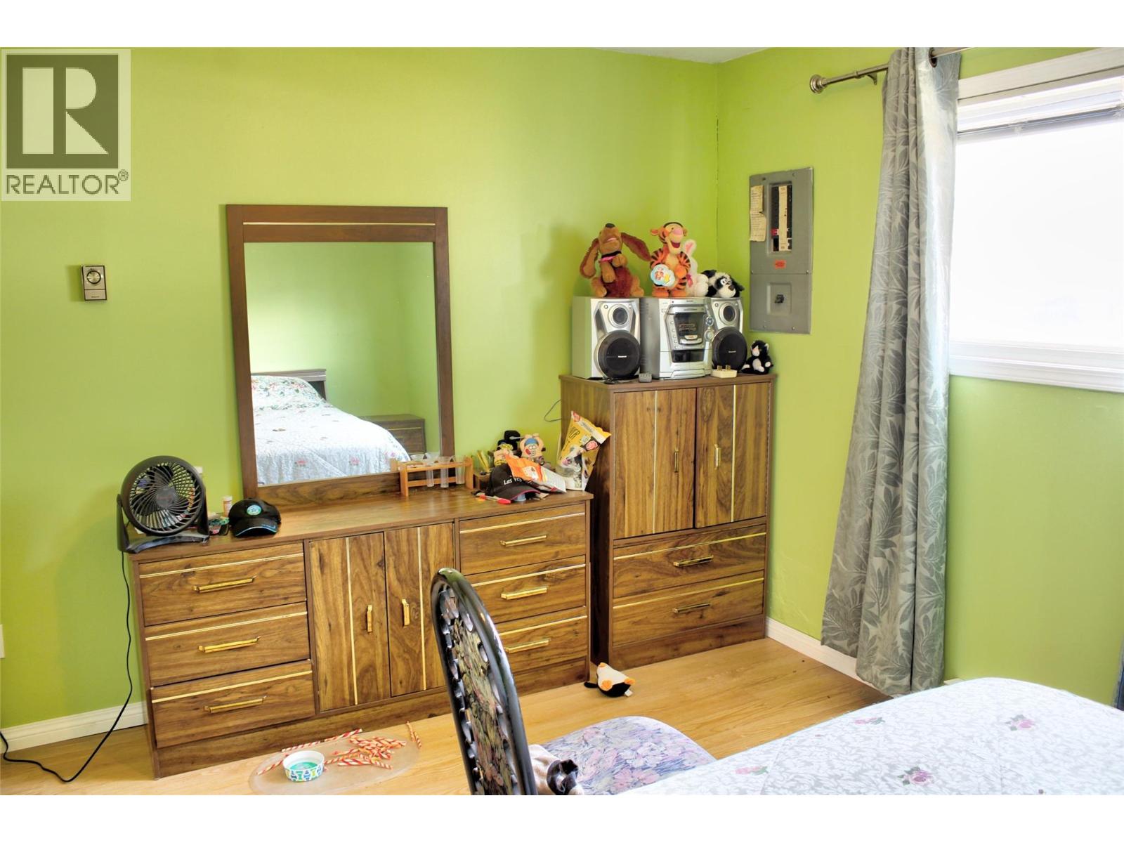 2860 Willowdale Drive Property Photo 11