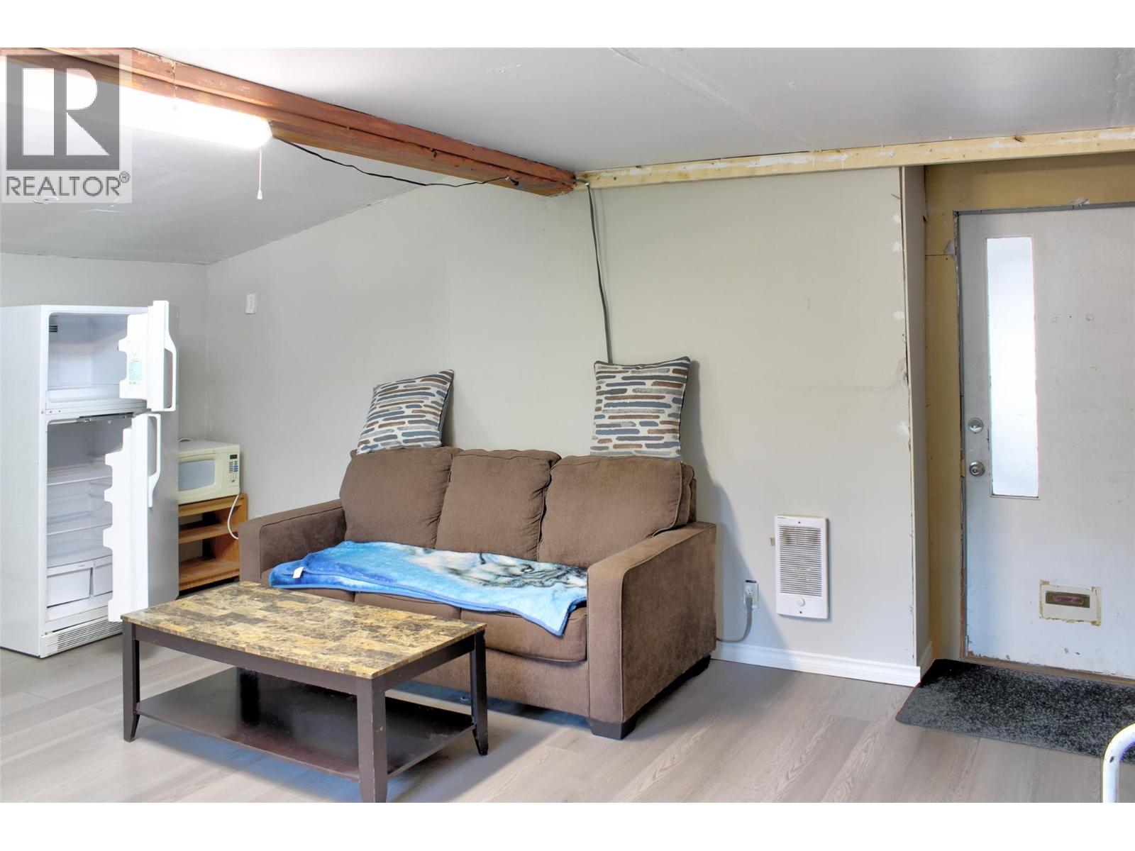 2860 Willowdale Drive Property Photo 17