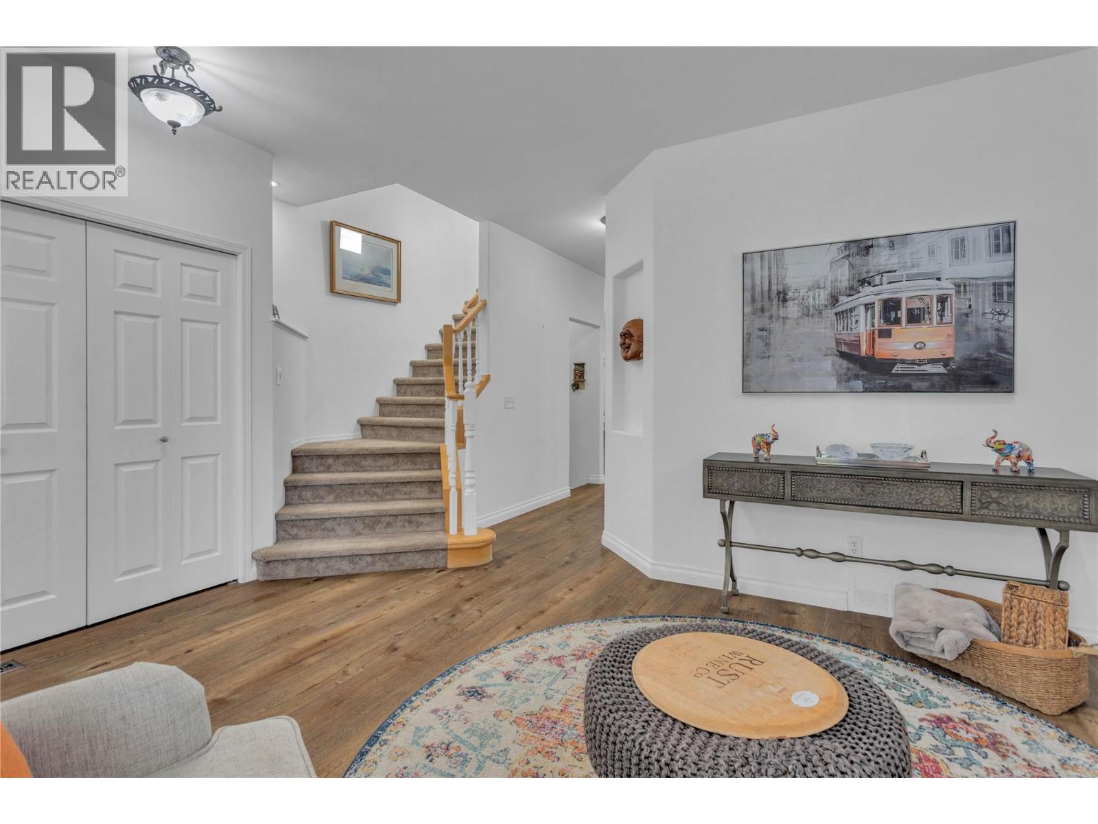 430 Mccarren Avenue Property Photo 8