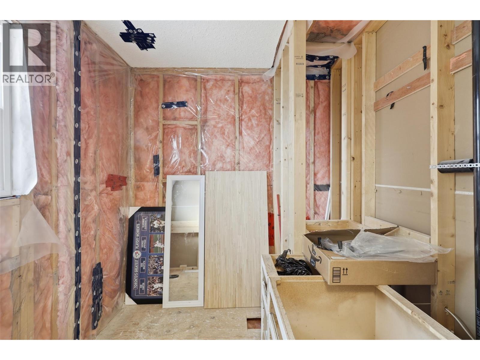 728 Driftwood Place Property Photo 19