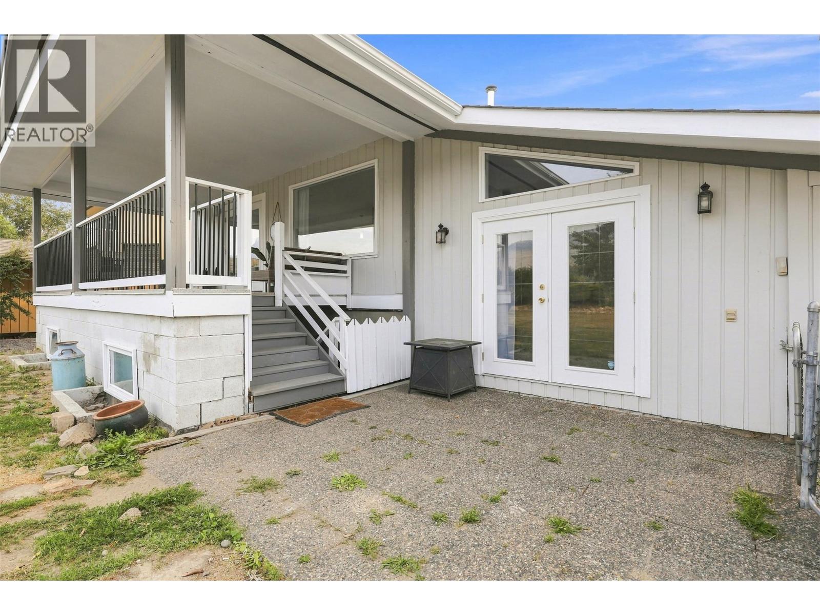 728 Driftwood Place Property Photo 27