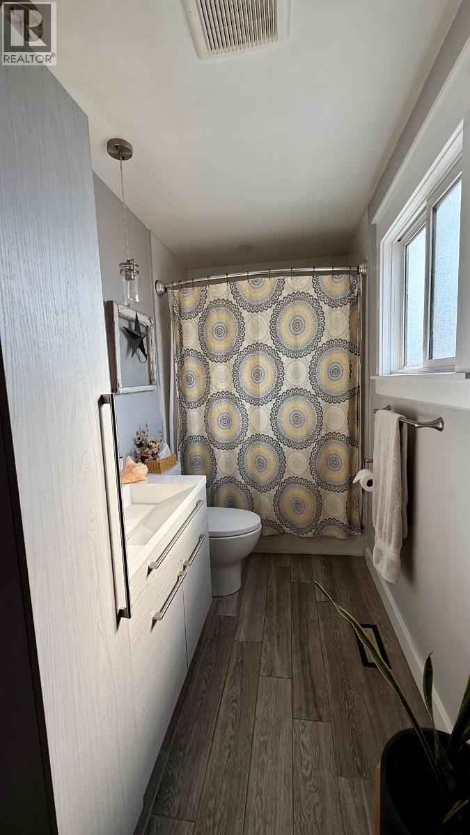 2190 Blackwell Avenue Property Photo 6