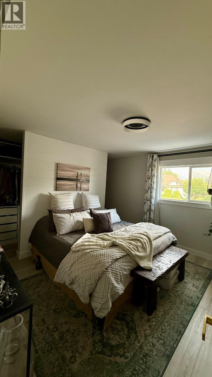 2190 Blackwell Avenue Property Photo 7