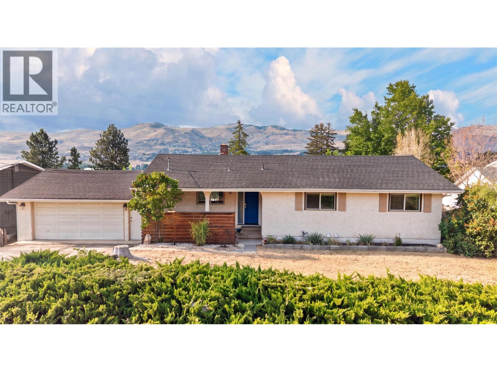 6531 Longacre Drive Property Photo 1