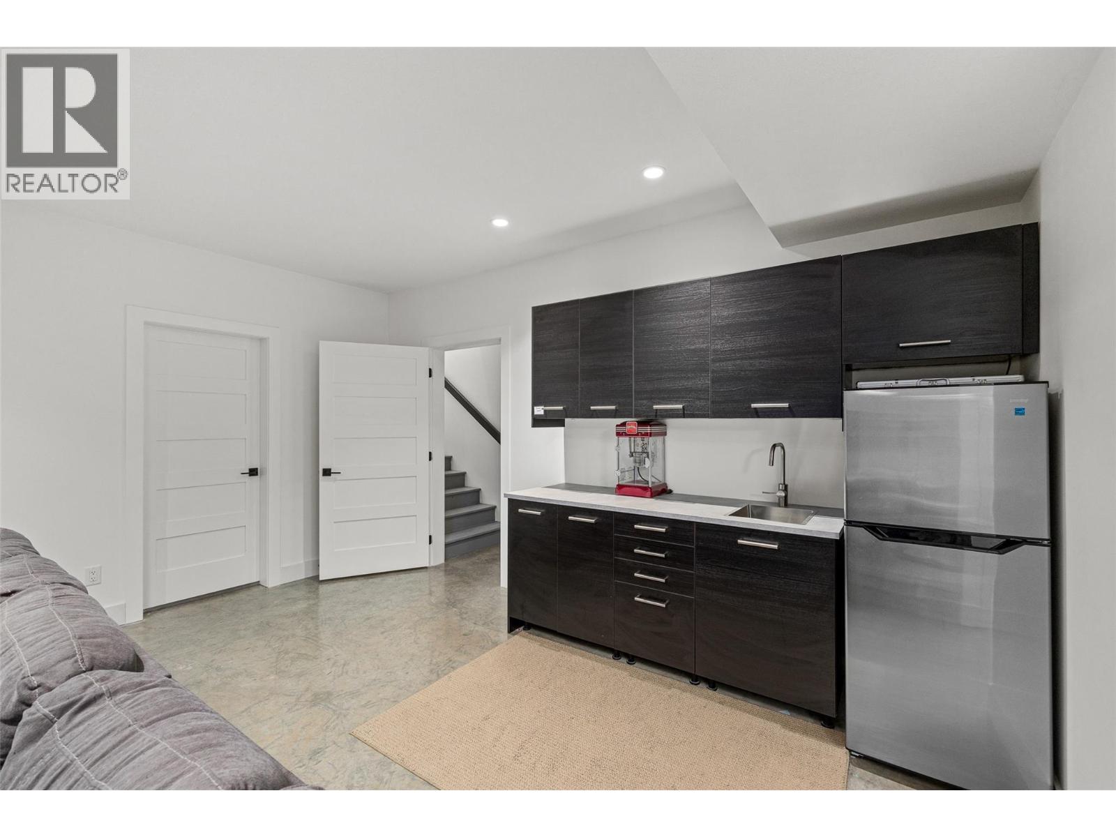 769 & 771 Barnaby Road Property Photo 48