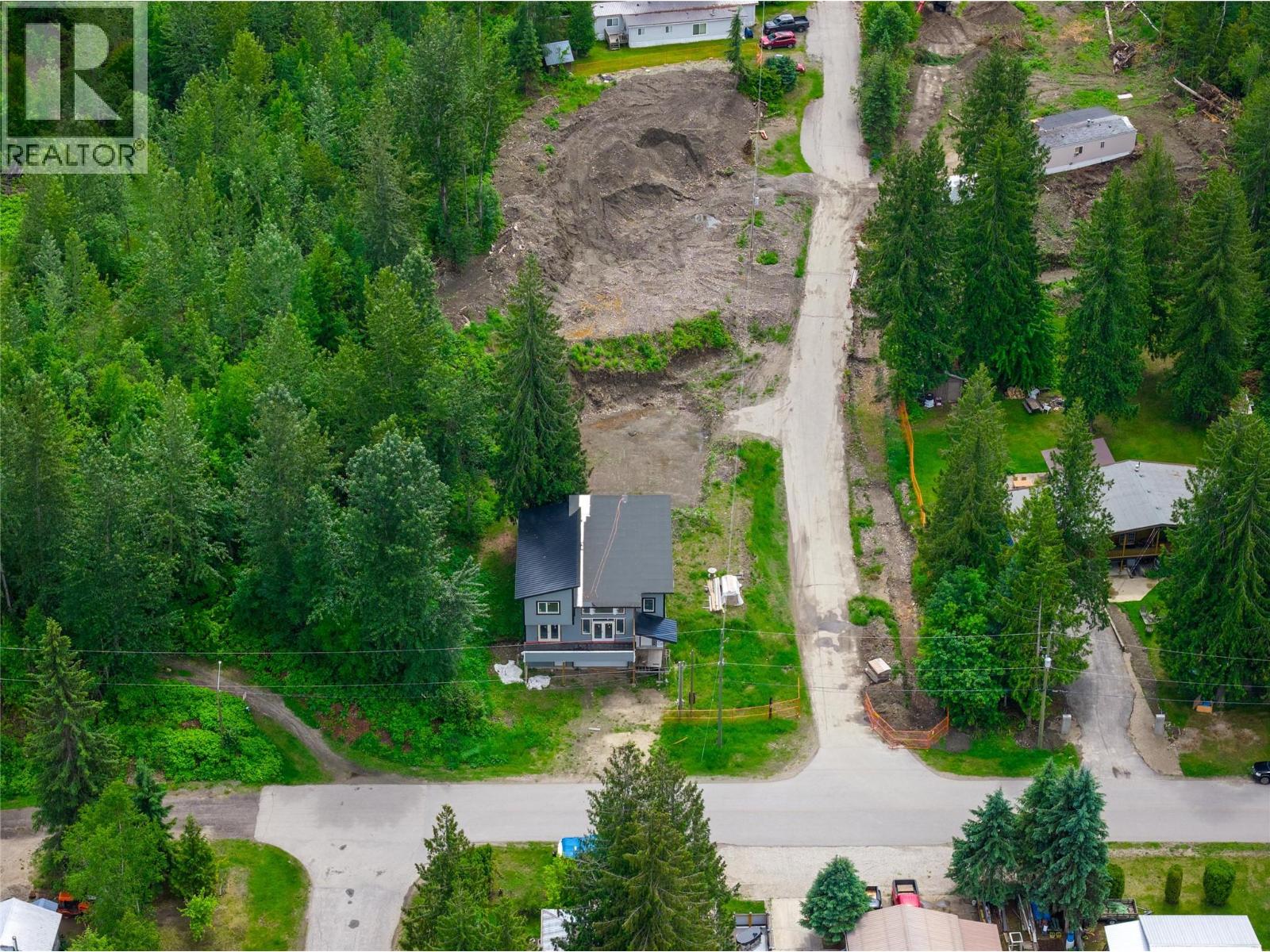 1695 Arrow Drive Property Photo 4