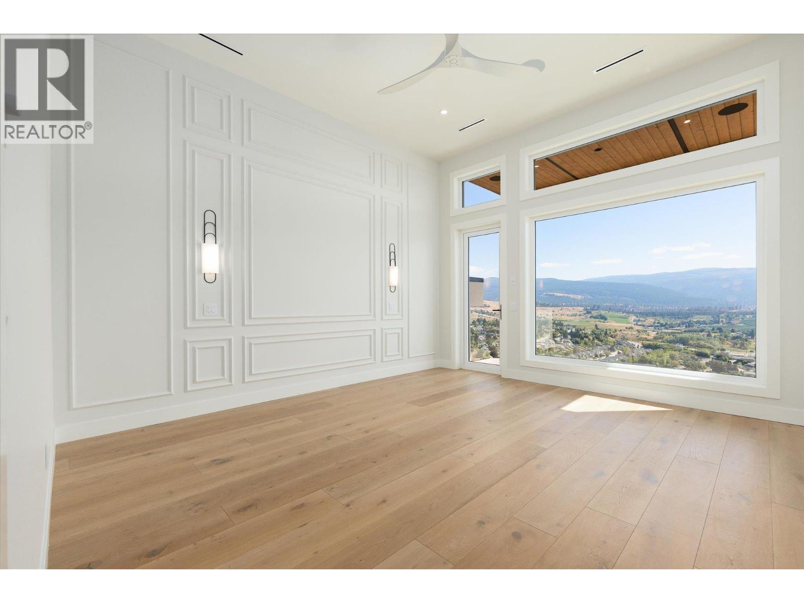 1082 Carnoustie Drive Property Photo 22