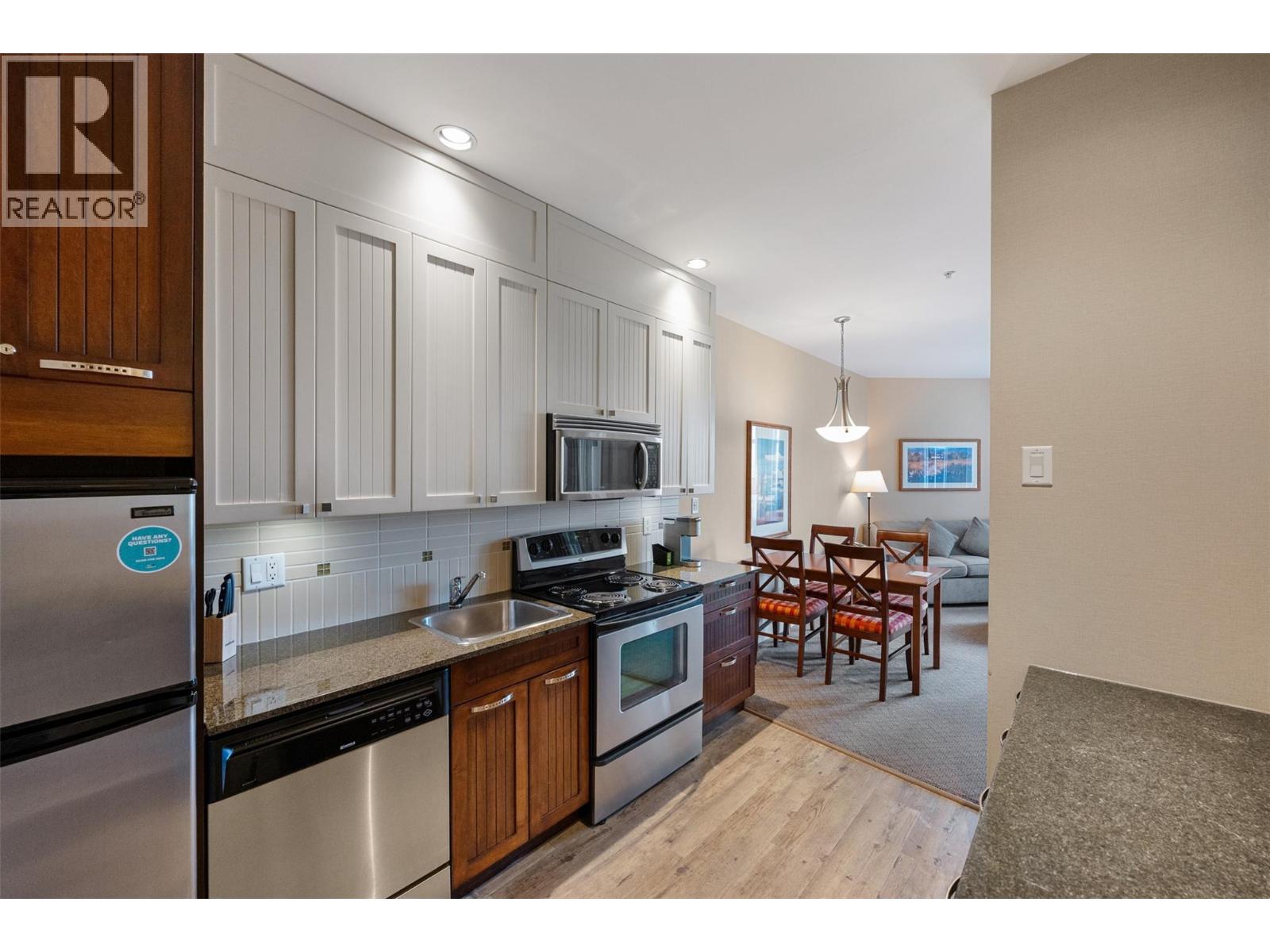 13011 Lakeshore Drive S Unit# 104 Property Photo 15