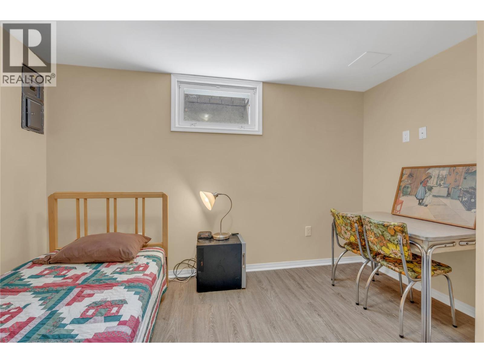 707 Ross Avenue Property Photo 16