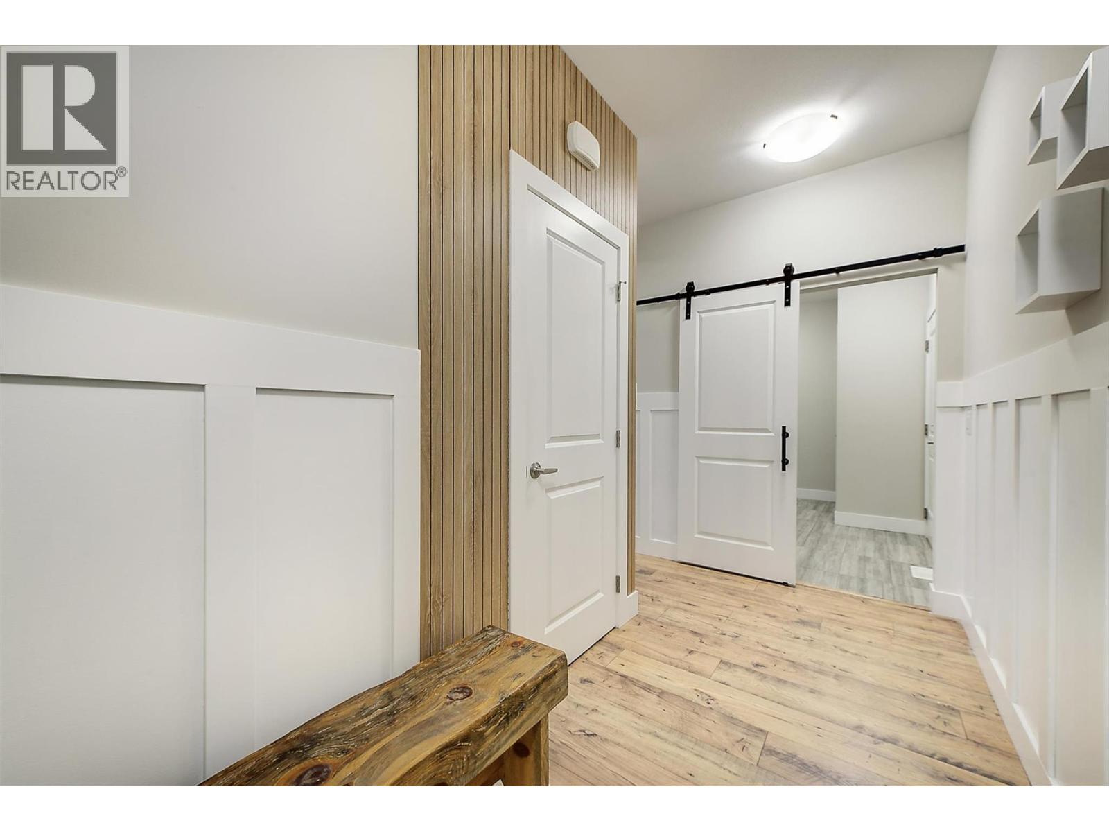 2383 Hawks Boulevard Property Photo 6