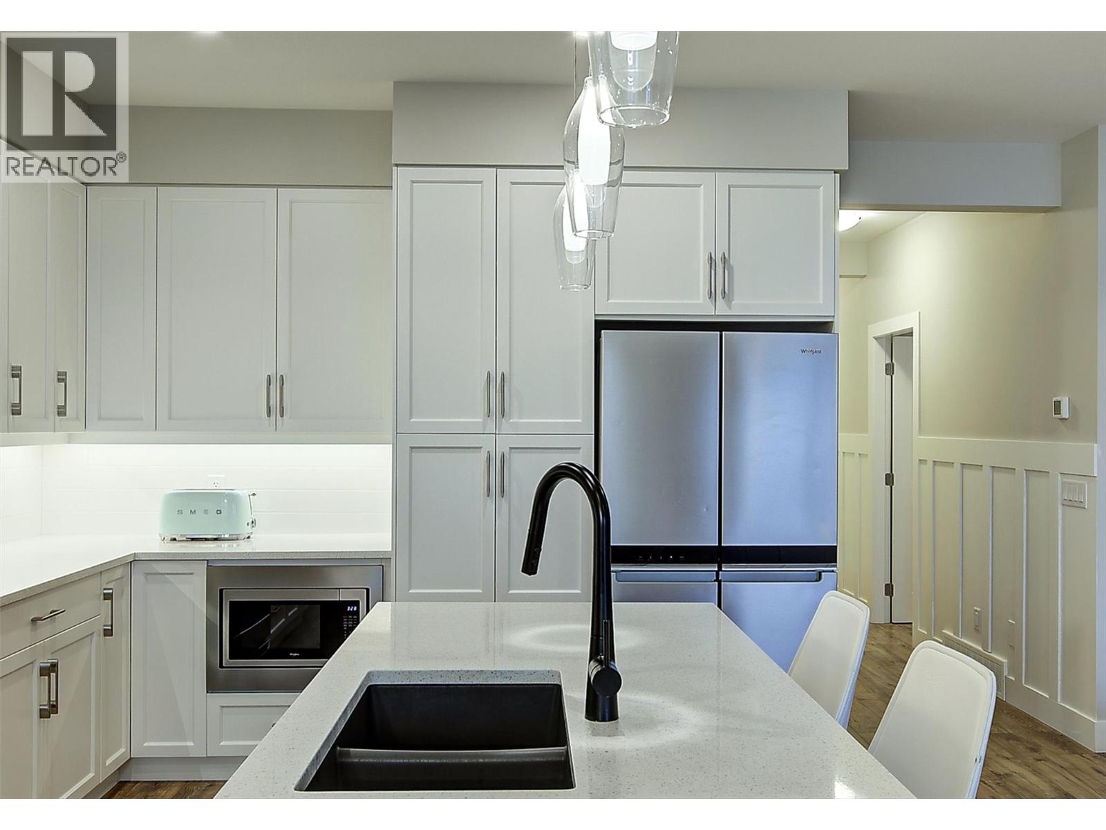 2383 Hawks Boulevard Property Photo 14