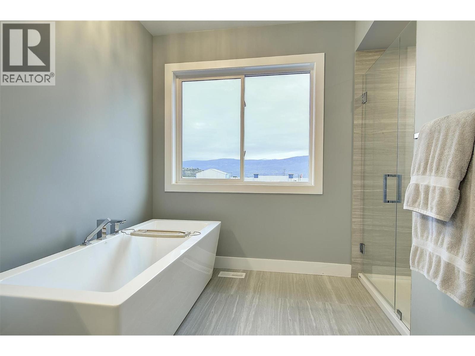 2383 Hawks Boulevard Property Photo 35