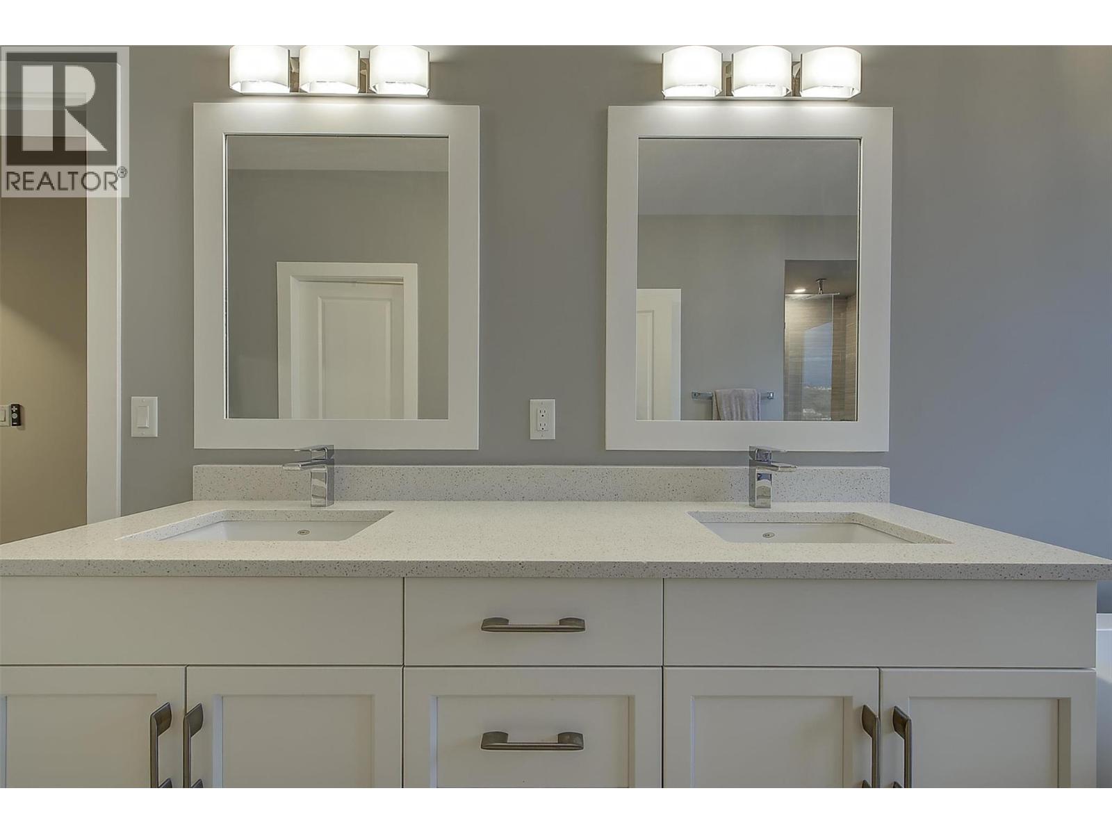 2383 Hawks Boulevard Property Photo 39