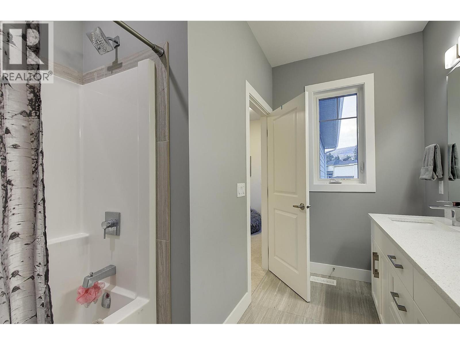 2383 Hawks Boulevard Property Photo 43
